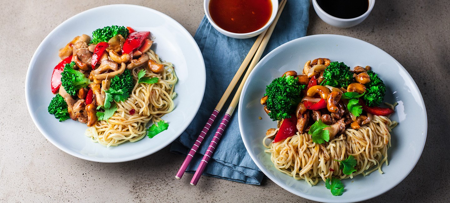 Wokad kyckling med cashewnötter 