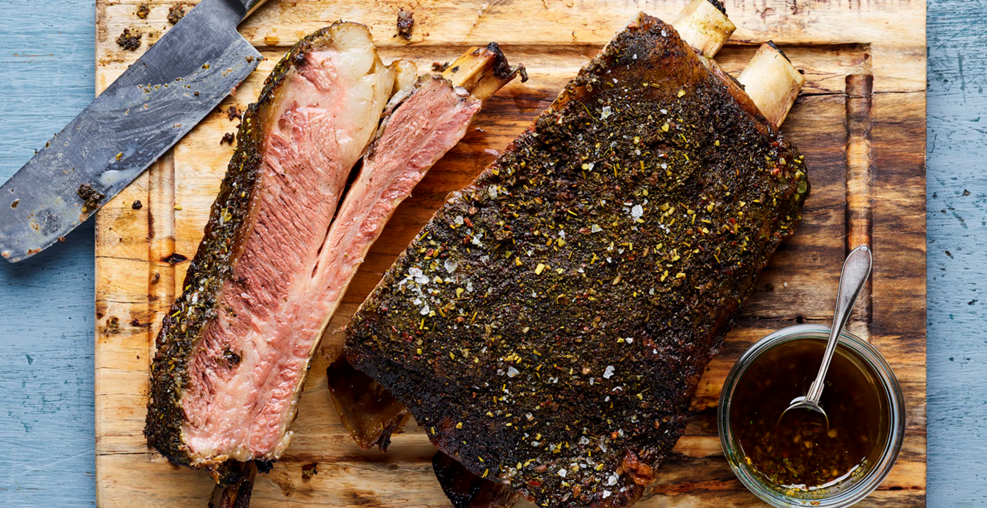 Argentinske short ribs med chimichurri