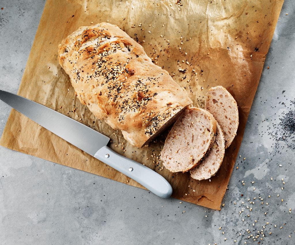 Valnøddebrød med chili og sesam