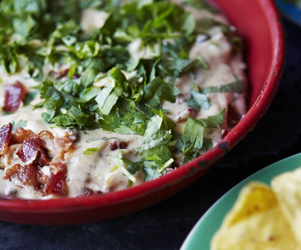 Queso Fundido med bacon